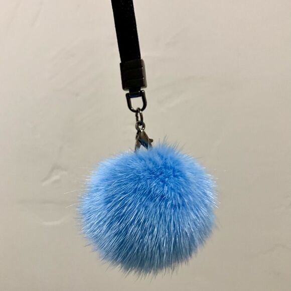 Handmade Genuine Leather Floral Print Push-lock Bucket Bag & Mink Fur Charm - Picture 15 of 16